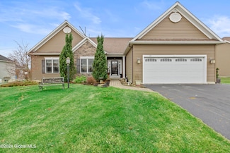 130 Bridle Path, Selkirk, NY 12158