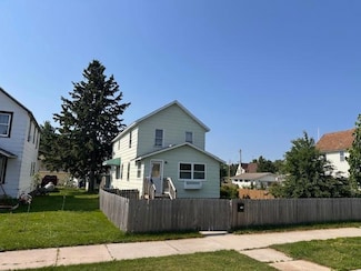 840 E Chapman St, Ely, MN 55731