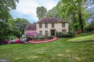 2131 County Line Rd, Villanova, PA 19085