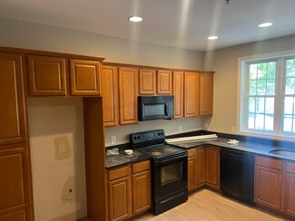 21-43 Clancy Dr, Dover, NH 03820