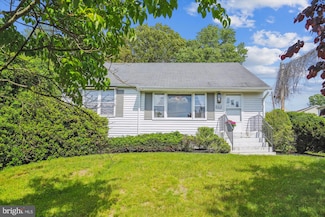 8515 Chestnut Ave, Bowie, MD 20715