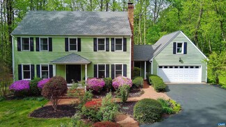 1888 Franklin Dr, Charlottesville, VA 22911