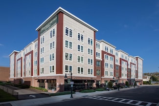 119 Searing Ave Unit S315, Mineola, NY 11501