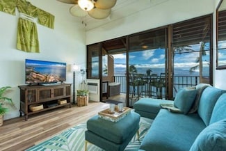 190 Hauoli St Unit 412, Wailuku, HI 96793