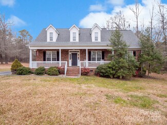 2043 Hunters Ridge Rd, Lancaster, SC 29720