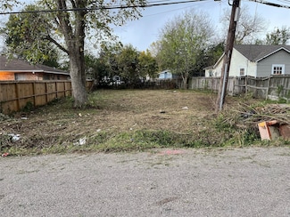 4043 Europa St, Houston, TX 77022
