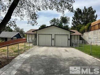910 Cartwheel Dr, Reno, NV 89512