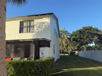 8814 SW 22nd St Unit G, Boca Raton, FL 33433