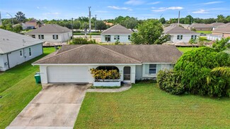 622 NW Billiar Ave, Port Saint Lucie, FL 34983
