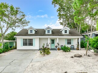 135 Florida Blvd, Palm Harbor, FL 34681
