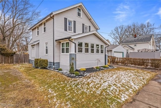 2137 Grandview St SE, Warren, OH 44483
