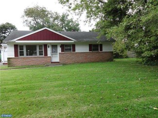 111 Edwards Ave, Landisville, NJ 08326
