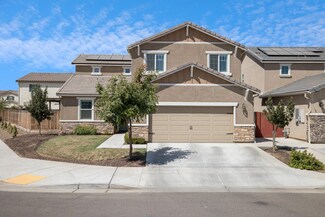 6814 W Beechwood Ave, Fresno, CA 93722