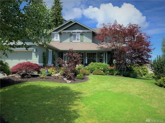 175 Seaway Place, Port Ludlow, WA 98365