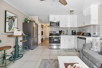 23 S Forest Beach Dr Unit 114, Hilton Head Island, SC 29928