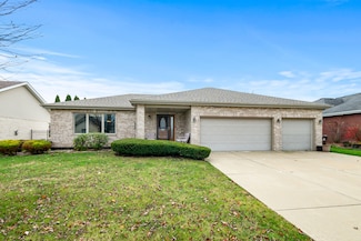 374 Heartland Dr, New Lenox, IL 60451