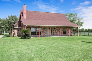 11161 Blue Bonnet Ln, Beaumont, TX 77705