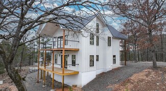 283 Lake Village Dr, Murfreesboro, AR 71958