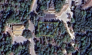 1332 Country Club Rd, Gulf Breeze, FL 32563