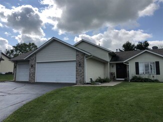 511 Don Dr, Pecatonica, IL 61063