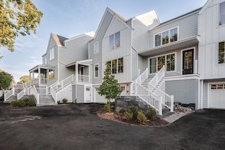 15-17 Jewett Place Unit 1, Newton, MA 02458