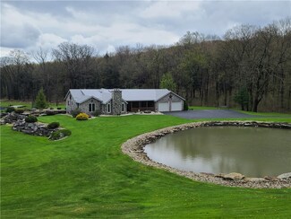 174 Freeman Falls Rd, Acme, PA 15610