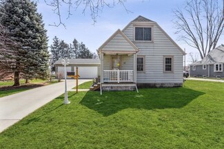 17 Beverly Ct, Waupun, WI 53963