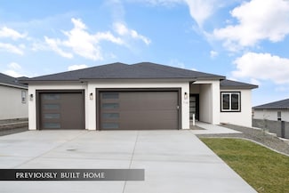 3758 S Nelson St, Kennewick, WA 99338