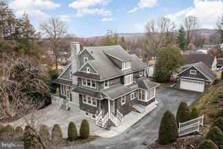 228 Poplar Ave, New Cumberland, PA 17070
