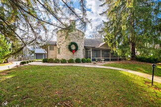 1065 E King St, Franklin, IN 46131