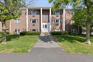238 Rock St Unit C2, Norwood, MA 02062