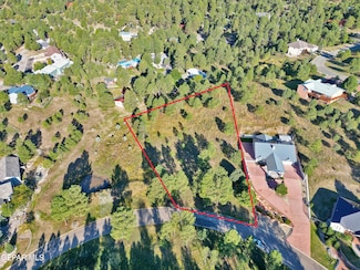 113 Charles McClellan Dr, Ruidoso, NM 88345