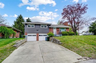 1385 E Siebenthaler Ave, Dayton, OH 45414