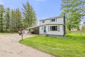 1225 Edgewood Ave, Stevens Point, WI 54481