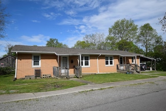 215 Green St, Bellefontaine, OH 43311