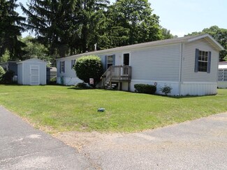 37 Rest Way, Springfield, MA 01119