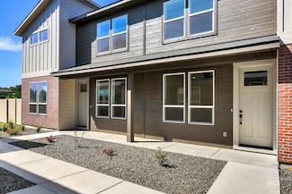 2908 Bandit Ln, Caldwell, ID 83605