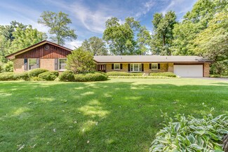 318 E Shady Dr, Palatine, IL 60067
