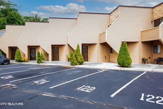 124 Olympia Dr, Alcoa, TN 37701