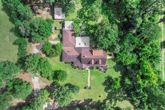 15025 Stagecoach Rd, Stagecoach, TX 77355