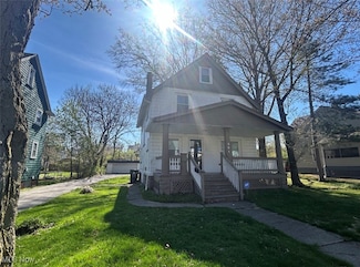 861 Caledonia Ave, Cleveland, OH 44112