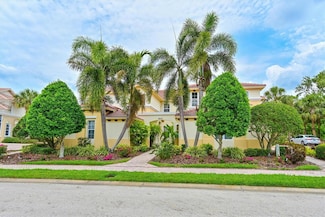 9453 Discovery Terrace Unit 202D, Bradenton, FL 34212