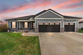 5577 Limestone Creek Dr, Charlestown, IN 47111