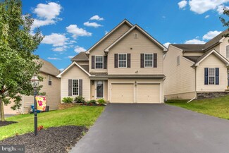 630 Thomas Armor Dr, Windsor, PA 17366