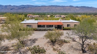 571 N Tanque Verde Loop Rd, Tucson, AZ 85748