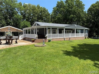 157 Westlake Trail, Litchfield, IL 62056