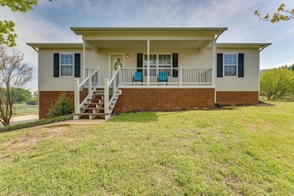 84 Green Valley Dr, Rock Spring, GA 30739