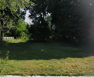 5060 Iroquois St, Detroit, MI 48213