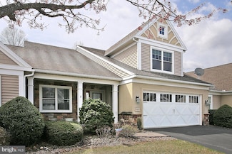 1043 English Dr, Lebanon, PA 17042