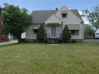 212 Kenmore Ave NE, Warren, OH 44483